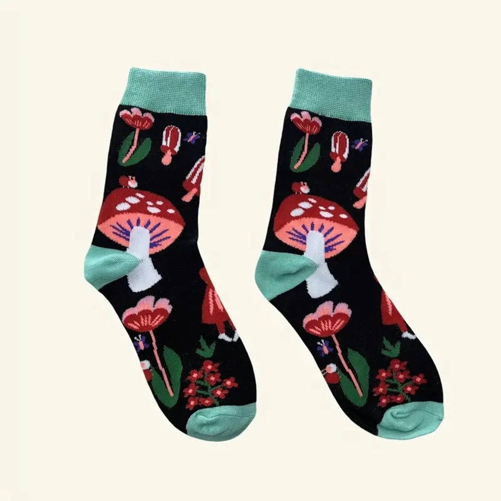 🎀 Women’s mushroom socks
